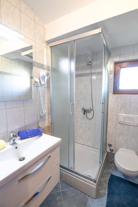 Apartments Dujmovic - Unit 209045-5
