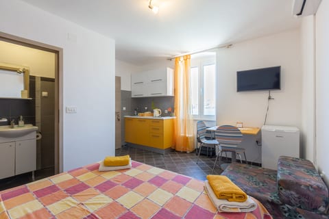 Apartment Alina - Unit 209063-5