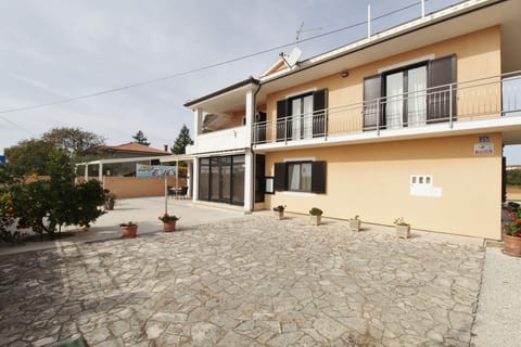 Apartments Enea Savudrija - Unit 209084-5