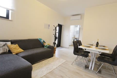 Apartments Enea Savudrija - Unit 209085-5