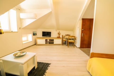 Apartments Ivo - Unit 209107-5