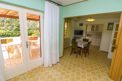 Apartments Branko - Unit 209209-5
