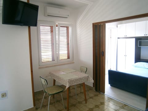 Apartments Branko - Unit 209210-5