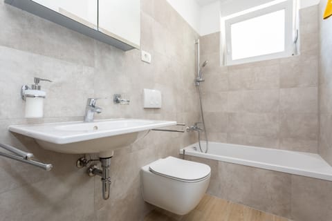 Apartments Kovac - Unit 209214-5
