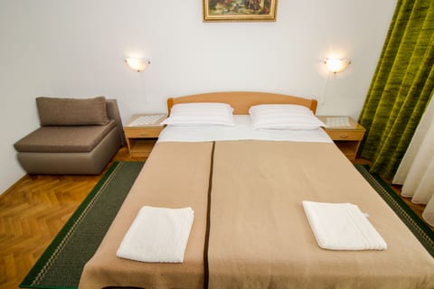 Apartment and Rooms Albina - Unit 209267-5