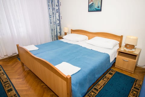 Apartment and Rooms Albina - Unit 209272-5