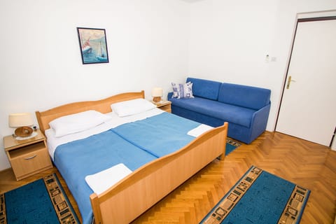 Apartment and Rooms Albina - Unit 209272-5