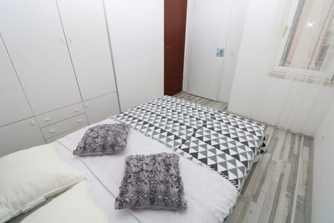 Apartment Corto - Unit 209318-5