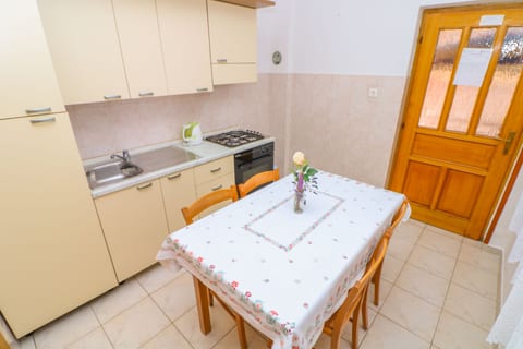 Apartment Marulic - Unit 209321-5