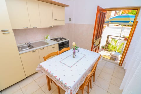 Apartment Marulic - Unit 209321-5
