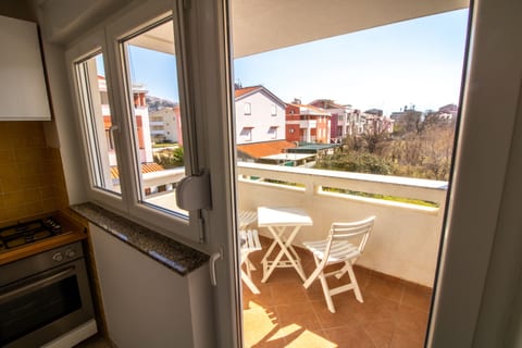 Apartment Damir - Unit 209499-5