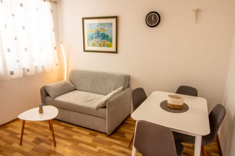 Apartment Damir - Unit 209499-5