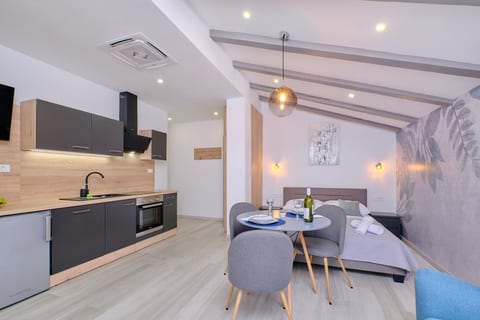Apartments NIKOLINA 4 STAR - Unit 371421-13