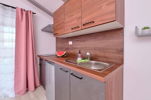Apartments NIKOLINA 4 STAR - Unit 371423-13