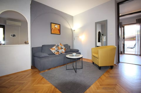 Apartment Residence Lili 4 s bazenom - Unit 209867-5