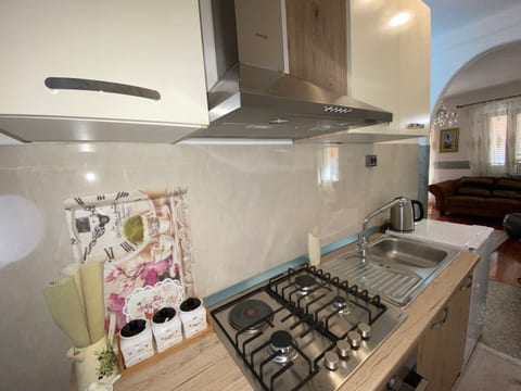 Apartment Naya - Unit 369684-13