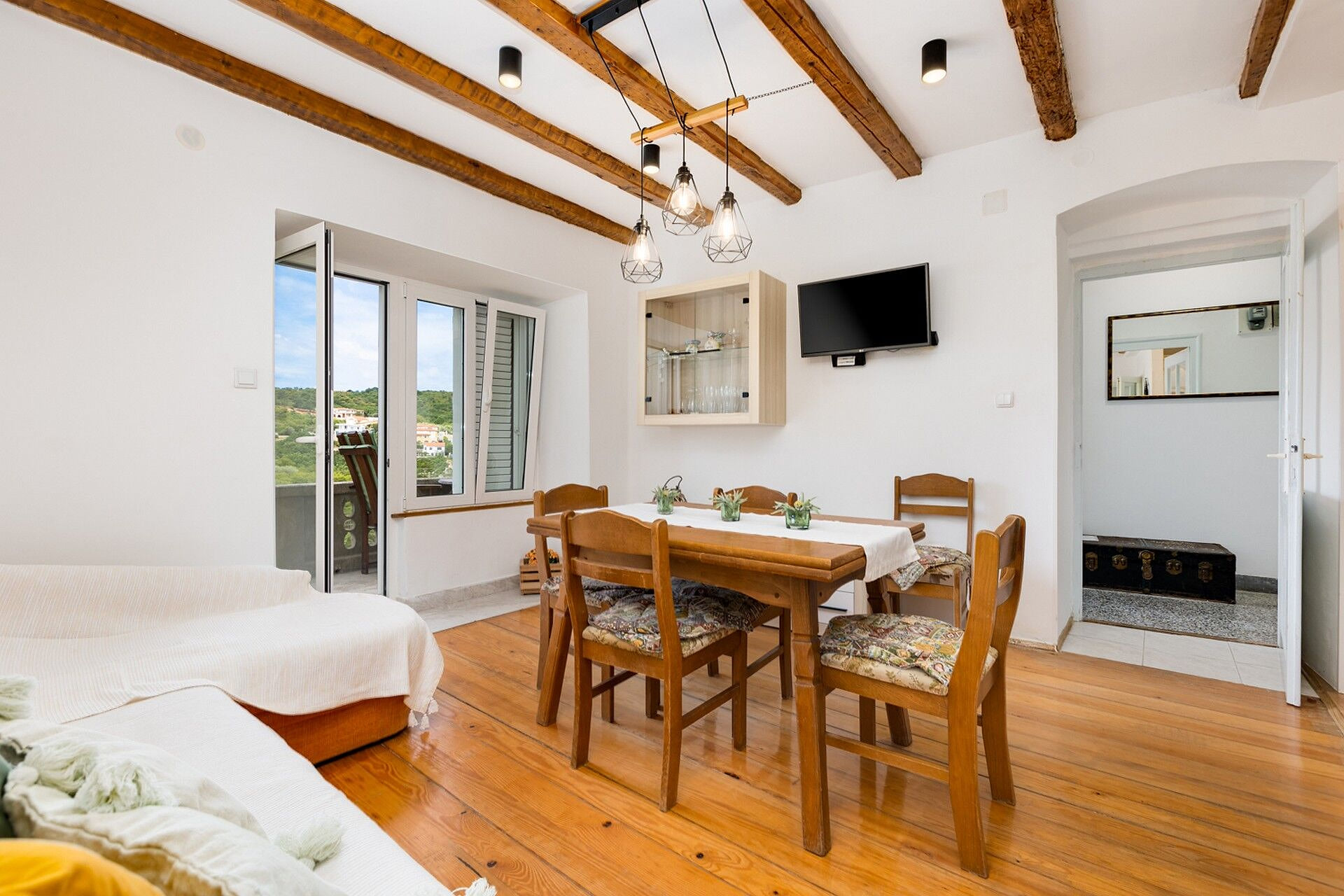 House Doris - Unit 126808-15