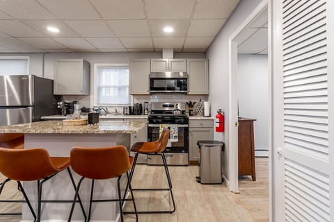 Grand Mansion 9BR-5BA-24Beds | MetLife-NYC-Parking