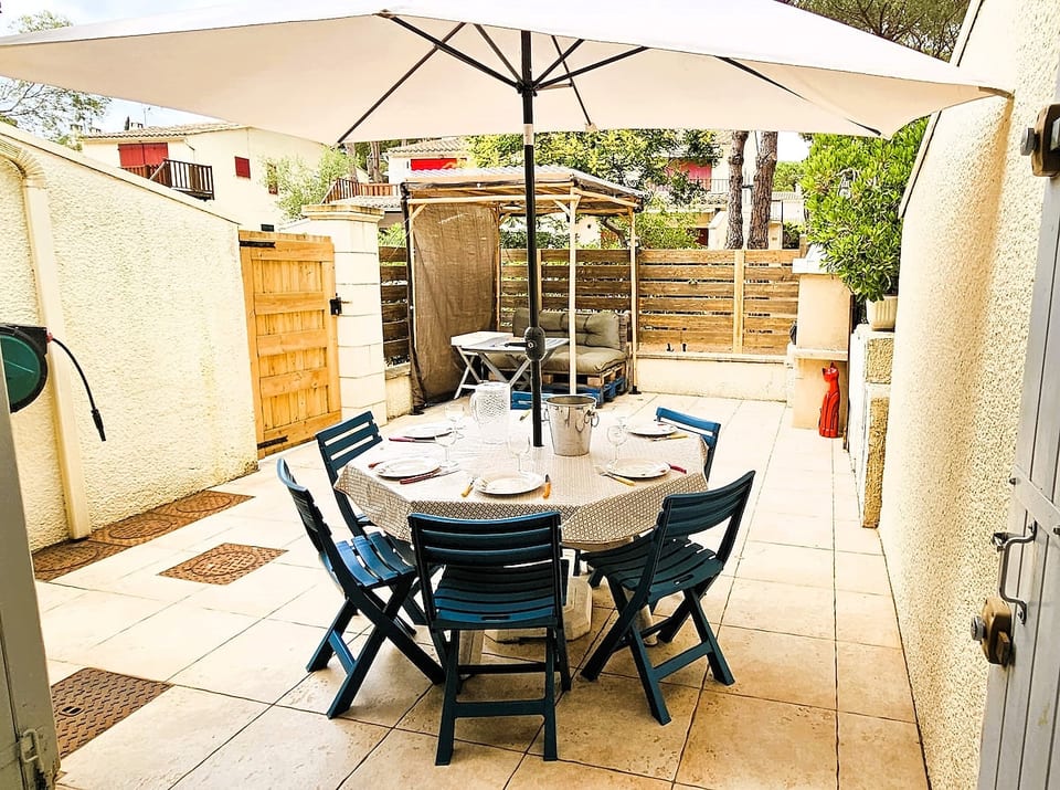 Villa sous les Pins - Agde