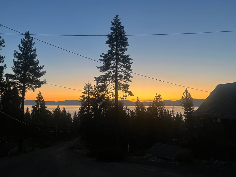 The Blue House - South Lake Tahoe