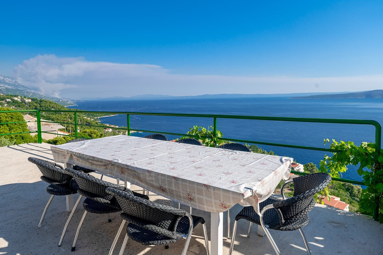 Apartments Brela with pool - Unit 378348-13