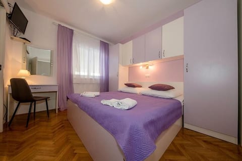 Apartments Lili - Unit 378357-13