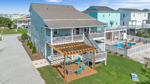 4BR OIB House w/Golf cart. 5 min walk to beach!