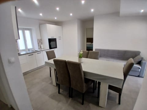 Apartments SLAVKO - Unit 376720-13
