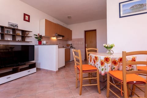Apartment Marinka - Unit 46067-61