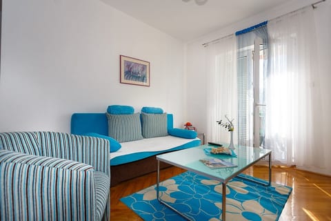 Apartment Meri - Unit 52090-61