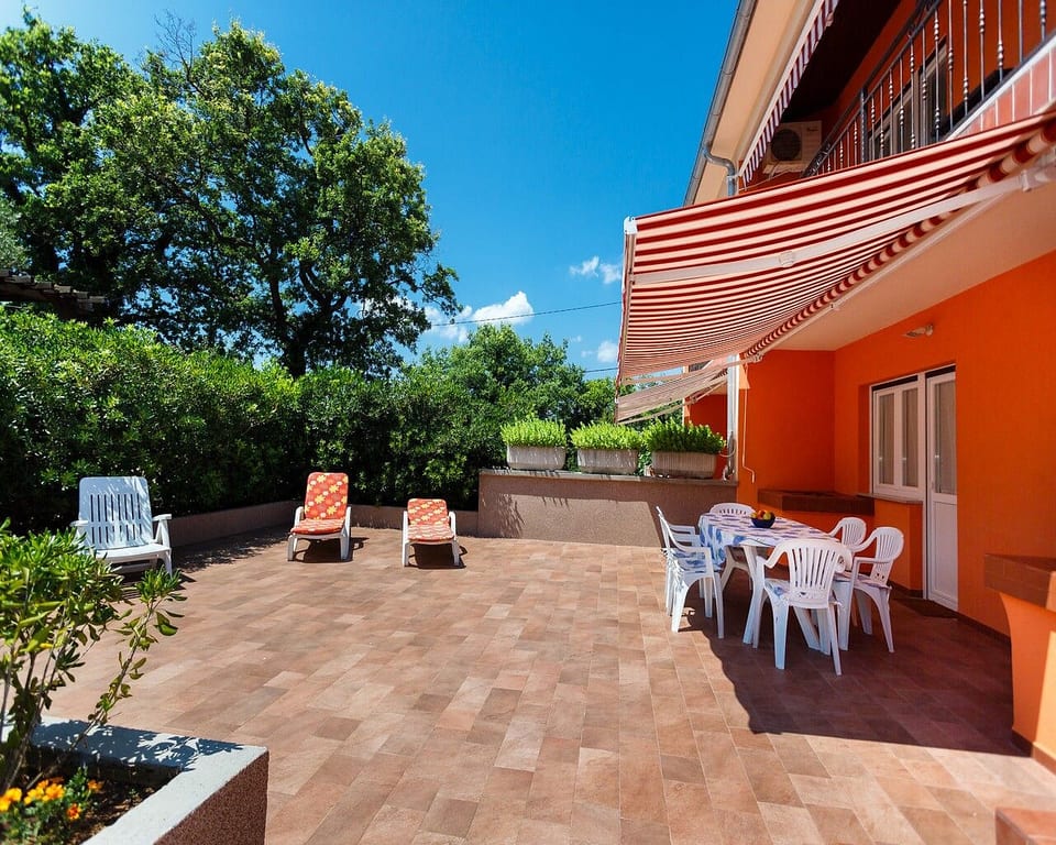Apartments Vršek - Unit 52644-61 - Croatia