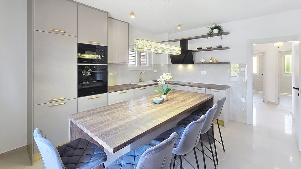 Apartments Cubranic/Brnic - Unit 54065-61 - Croatia