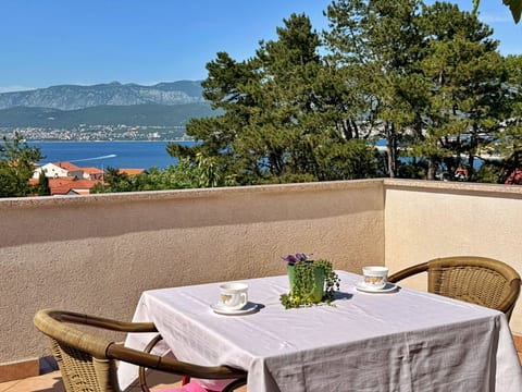 Apartments Dragica C. - Unit 124770-15