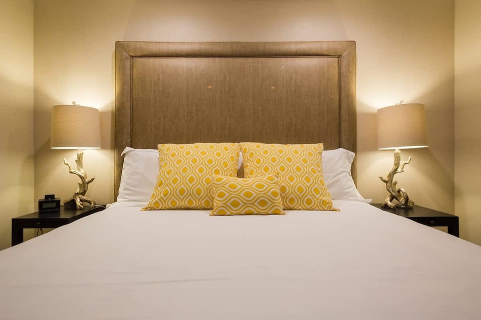 Pet-Friendly Napa Retreat | Wineries & Downtown - Napa