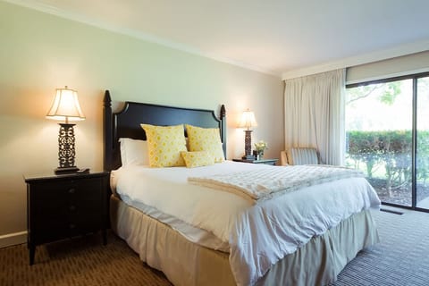 Napa Golf View Condo | 30+ Night Stays Welcome