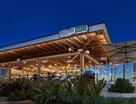 Beachfront Studio | Walk to Kamaole Beach + Pools