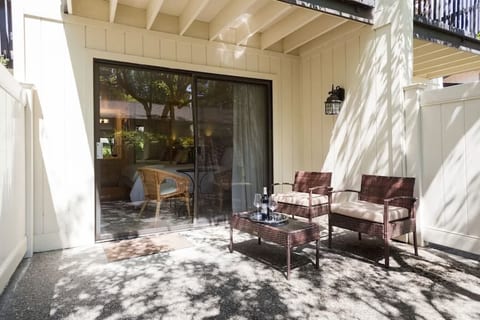 Pet-Friendly Silverado Condos with Pool & Golf Course View