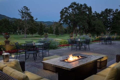 Pet-Friendly Silverado Condos with Pool & Golf Course View