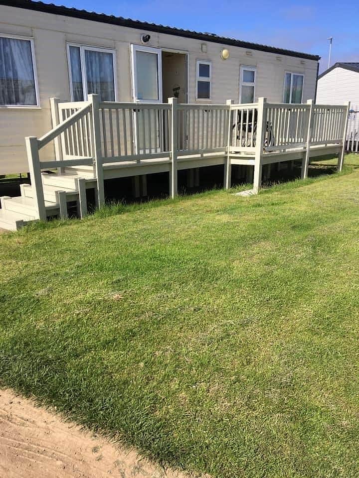 Bronze Caravan Sleeps 8 No Pets - Ingoldmells