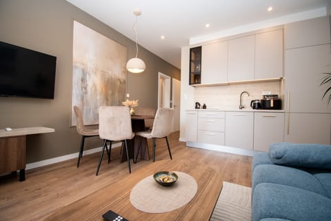 Apartments Jugo i Maestral - Unit 378359-13