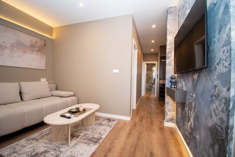 Apartments Jugo i Maestral - Unit 378360-13