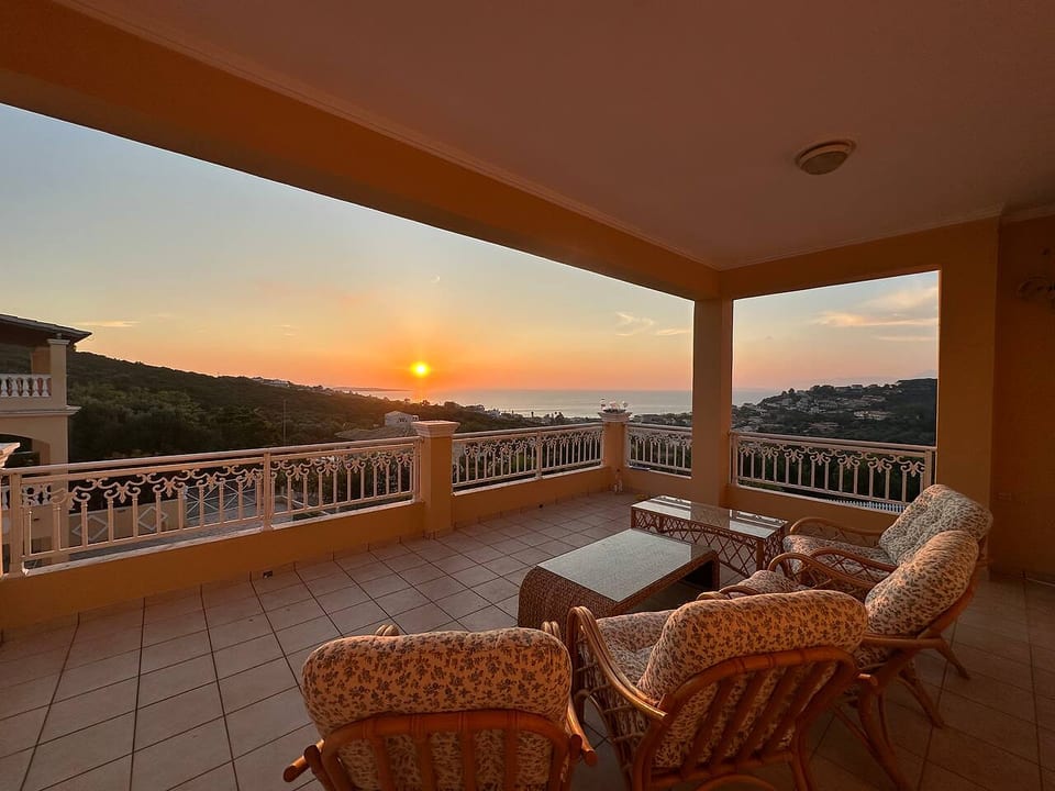 Villa Avra - Arillas Magouladon