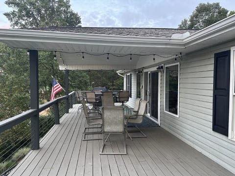 Bonham Lakehouse