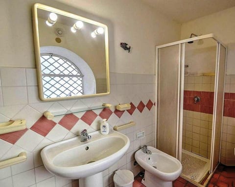 Casa Guardia.Bilocal apartment near the sea