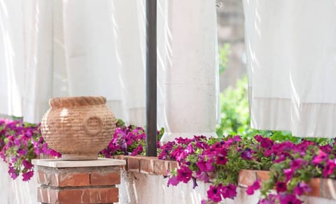 Acireale B&B Double AC bedroom in villa with g