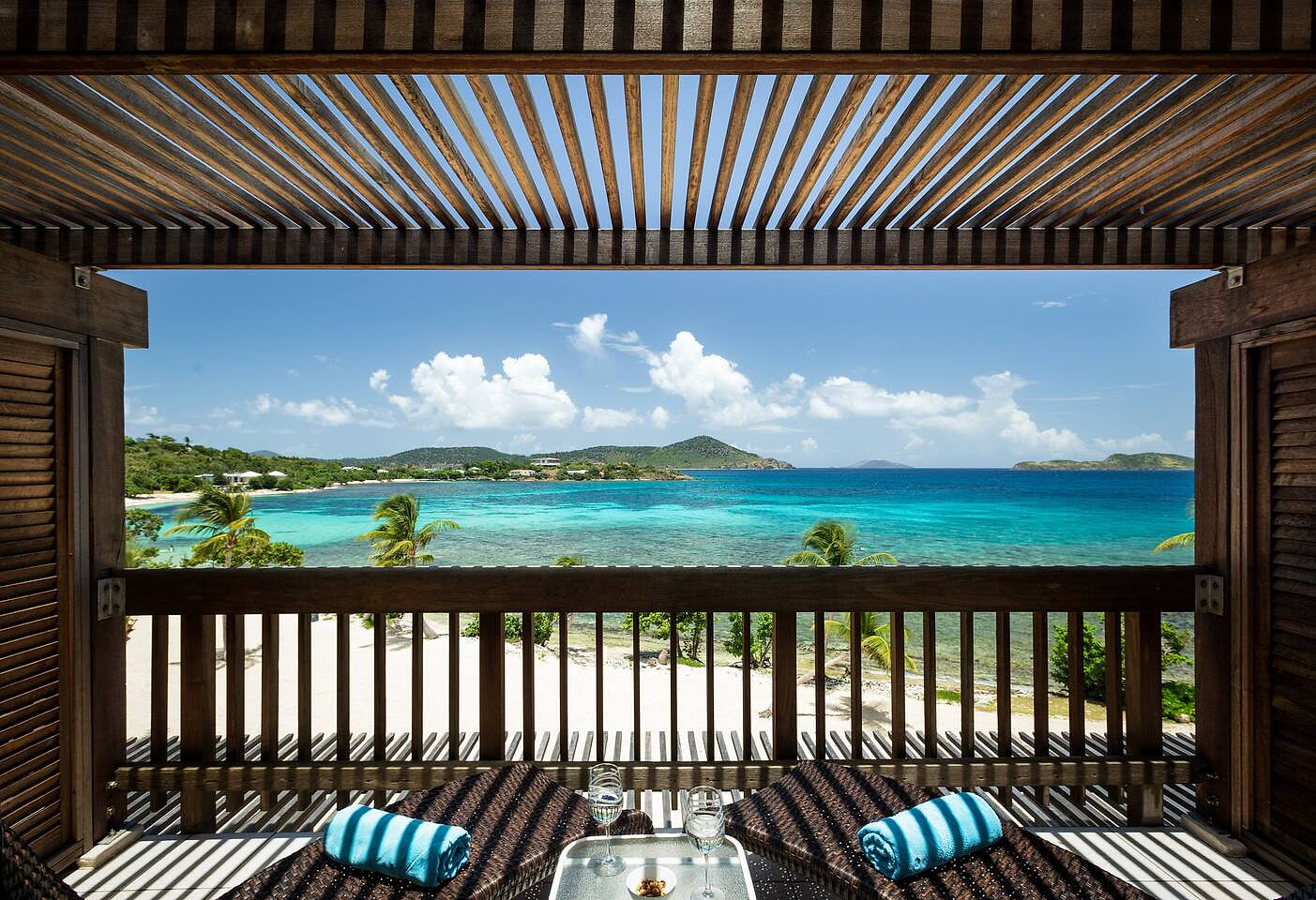 Sapphire Beachfront Renovated Villa 1200 SF! - Free Wi-Fi