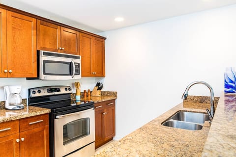 La Vista Azul - Lovely Spacious Condo close to Grace Bay - Free Wi-Fi