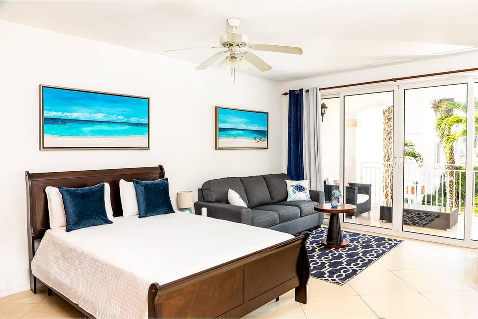 La Vista Azul - Lovely Spacious Condo close to Grace Bay - Free Wi-Fi - The Bight Settlement