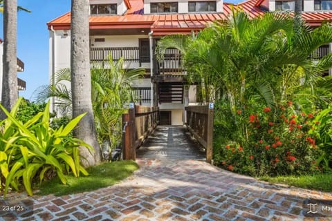 Sapphire Beachfront Condo