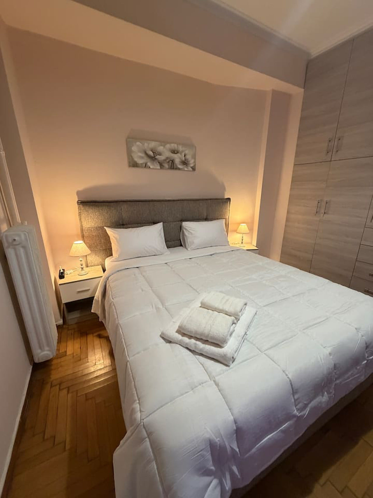 Hidden Gem of Plaka 2BD Apartment near Syntagma